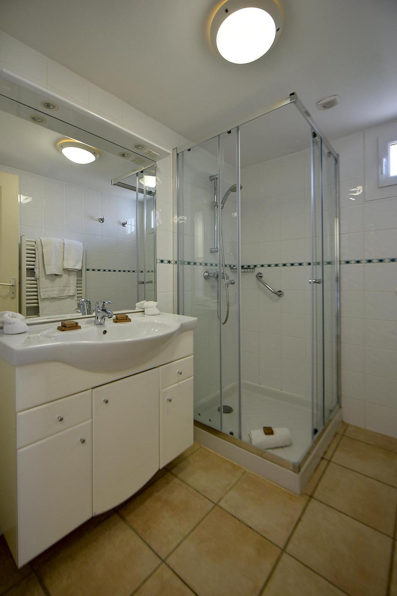Apartment Le Village De L'hacienda - Marina Di Santa Giulia- Porto-vecchio *
